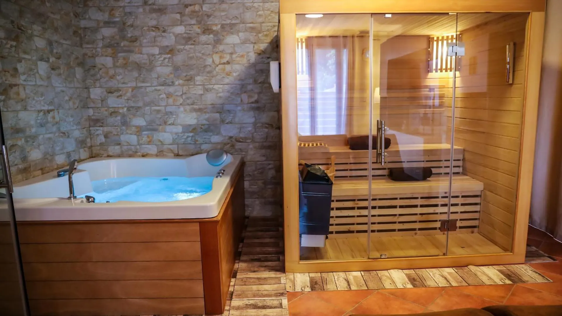 Casita Garden&Spa Carini 0*,  Italië